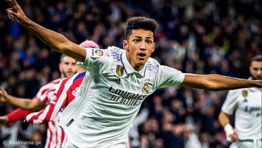 "რეალი" ალვარო როდრიგესს პირველ გუნდში დააწინაურებს